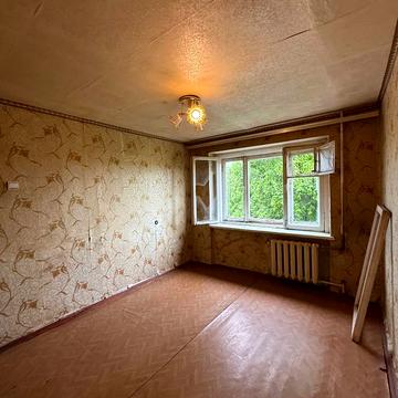 Високовольтна вул., 8