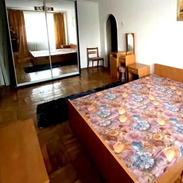 Сімї Глодан вул., 6/1