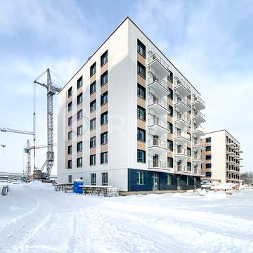 Євгена Коновальця вул., (Будинок 4)