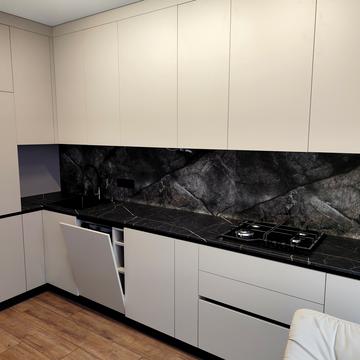 Вячеслава Чорновола вул., (Будинок 36)