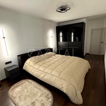 Деміївська вул., 33