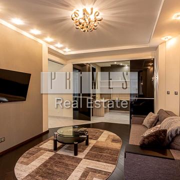 Андрія Верхогляда вул. (Михайла Драгомирова), 12