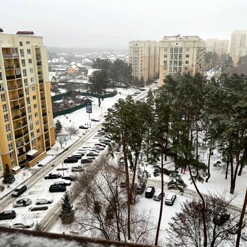 Валерія Лобановського вул., 19