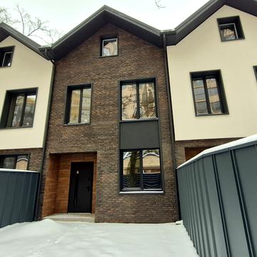 Київська вул.