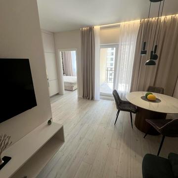 Краснова вул., 1-Б