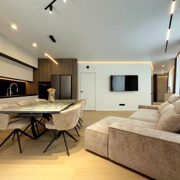 Олени Степанівни вул. (Ленінградська), 8