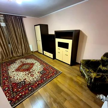 Дмитра Донцова вул., 9