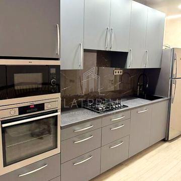 Бишівська вул., 14;14А