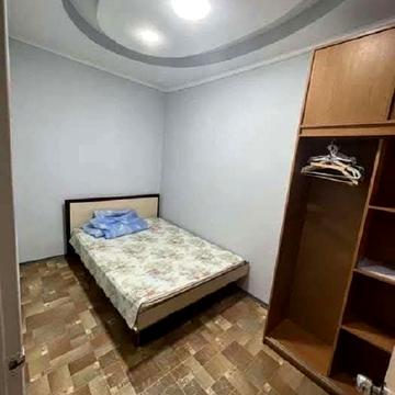 Колонтаївська вул., 6