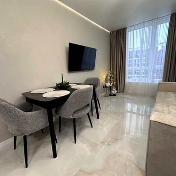 Юліана Пелеша вул., (Будинок)