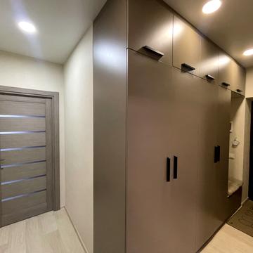 Джерельна вул., 4