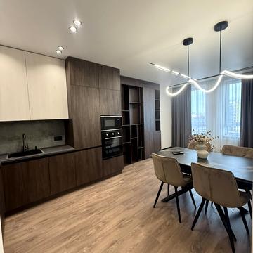 Зелена вул., (Будинок 6)