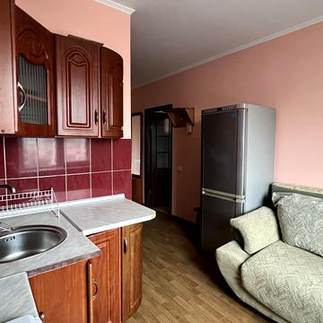 Євгена Чикаленка вул., 54/2