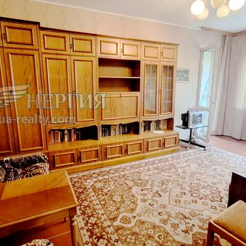 Георгія Гонгадзе просп. (Радянської України), 2/1