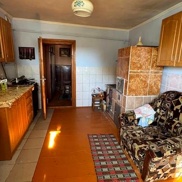 Броварів вул., 11