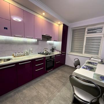 Степана Бандери просп., 36