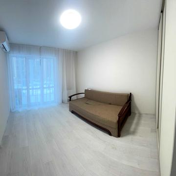 Метрологічна вул., 107