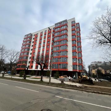 Чорновола вул., 123