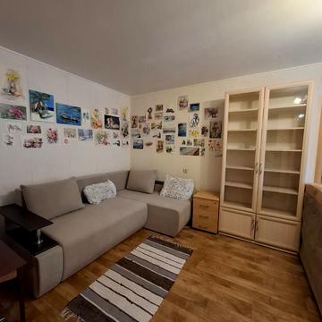 Миколи Василенка вул., 23