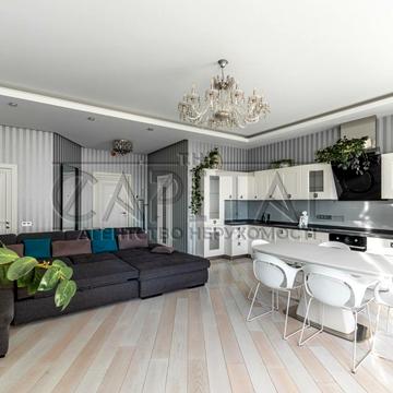 Джона Маккейна вул. (Івана Кудрі), 7