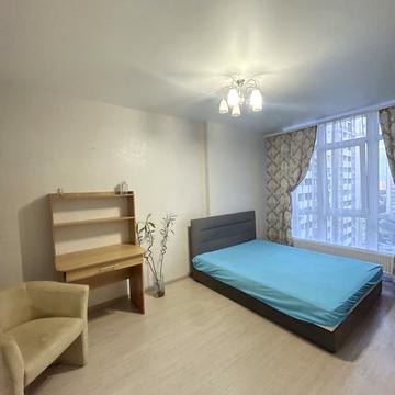 Віталія Нестеренка вул., 1б