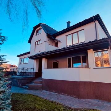 Квіткова вул.