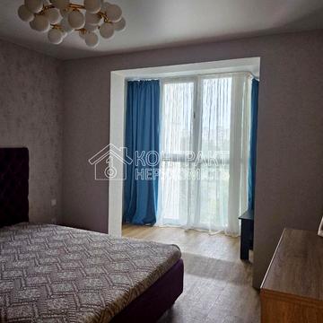 Нескорених вул., 43