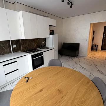 Кобилянської вул., 22