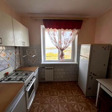 Харківська вул., 40