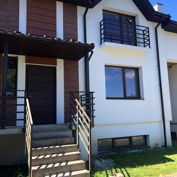 Павла Тичини вул.