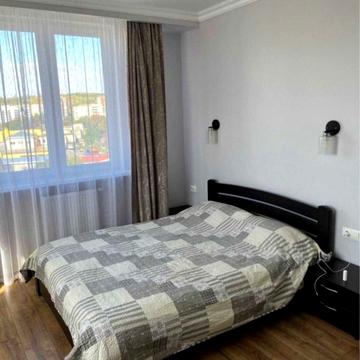 Авраама Лінкольна вул. (Димитрова), 6-А