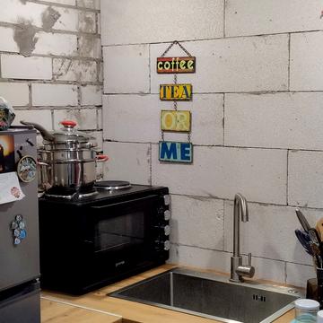 Весела вул., (Будинок 1)