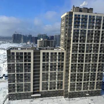 Генерала Грекова вул., 4