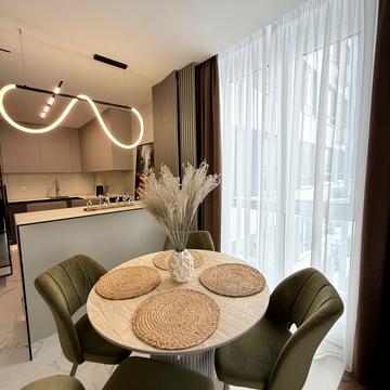 Топольна вул., 4г