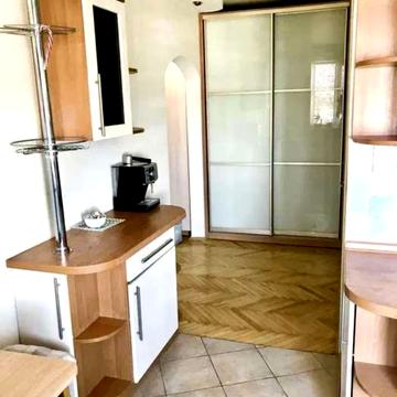 Павла Тичини просп., 14-А