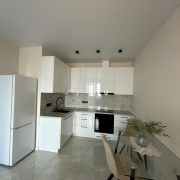 Варненська вул., 29