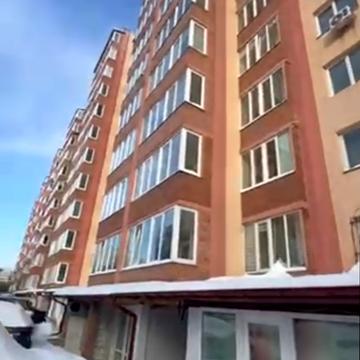 Богдана-Ігора Антонича вул., 5