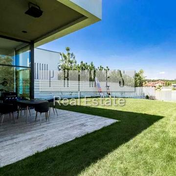 Хутір Ясний, 1