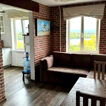 Прирічна вул., 27