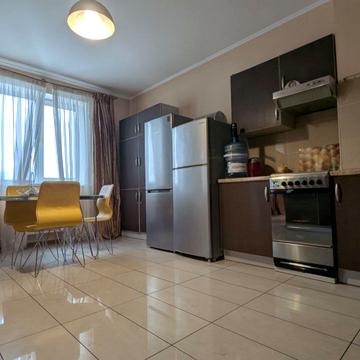 Юрія Шумського вул., 1-А