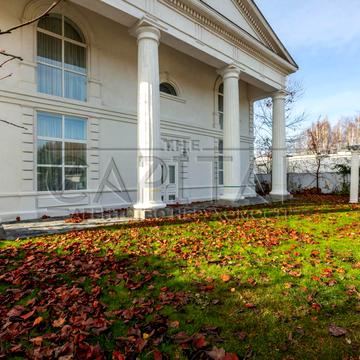 Старокиївська вул., 2/10