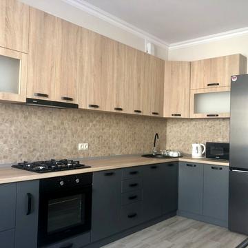 Лисика вул., 3б