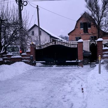 Нова вул., 142