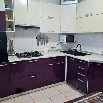 Новопрорізна вул., 2