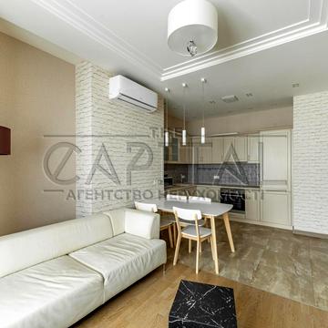 Лесі Українки бульв., 7-В