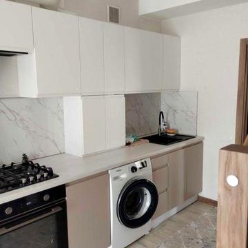 Амосова вул., 57