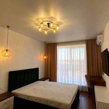 Миколи Боголюбова вул., 5