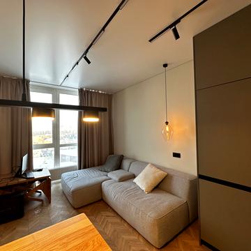 Причальна вул., 12