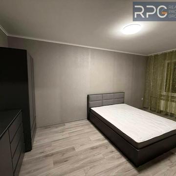 Академіка Заболотного вул., 62