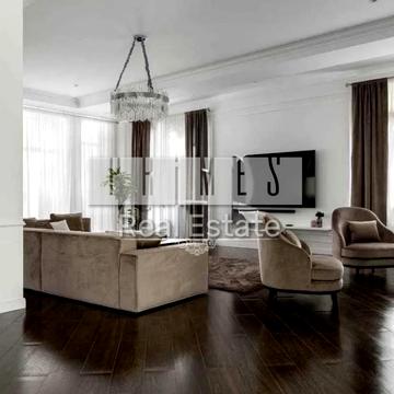 Жовтнева вул.